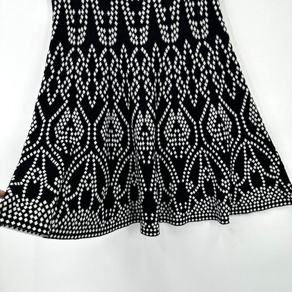 Kikit Skirt Womens Knit A-Line Pull On Geometric Pattern Black White M - Picture 3 of 11